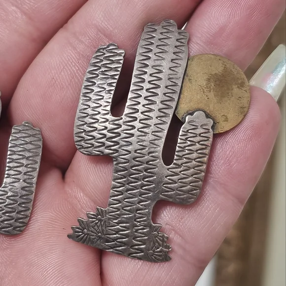 Sterling Silver Cactus Pierced Earrings - Picture 4 of 11